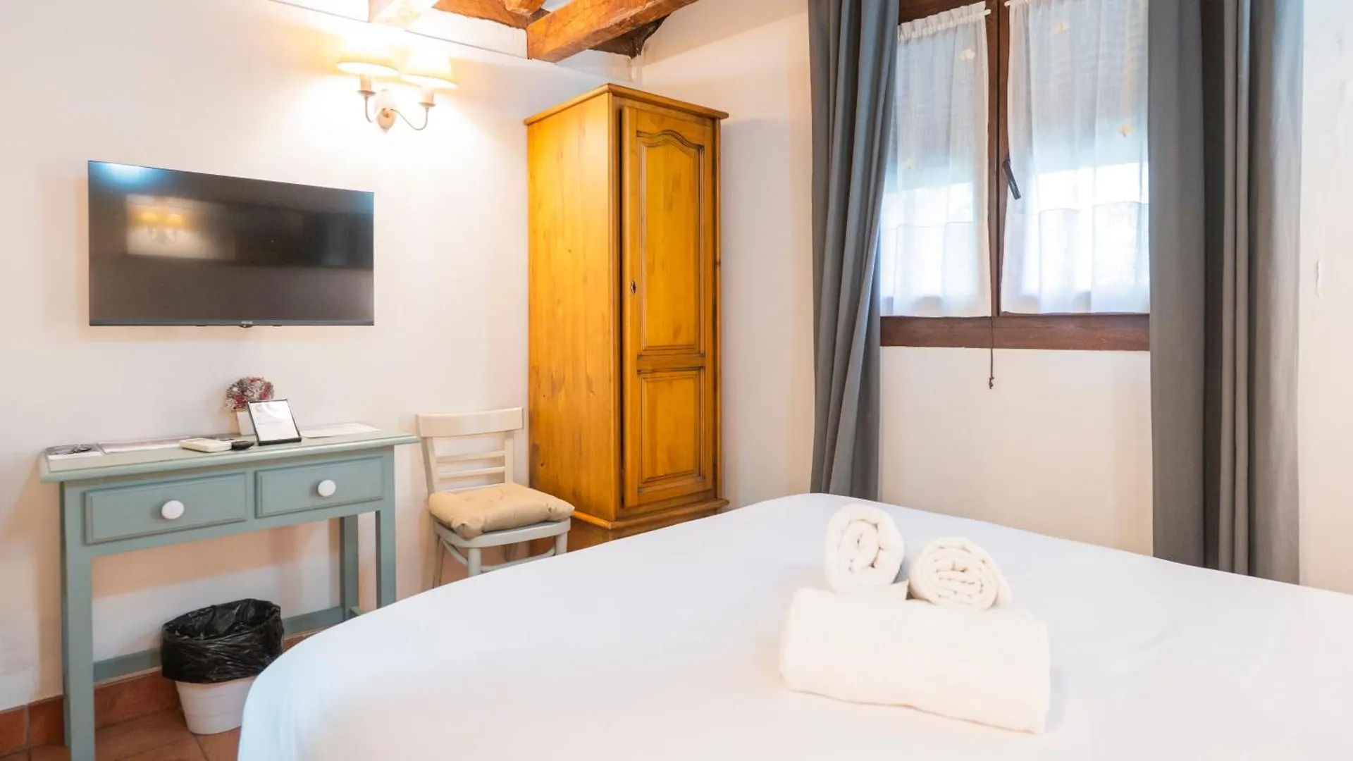 Hostal Alfonso XII By Toledo Ap 2*,  Spain
